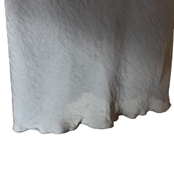 Statement Top – Gray Silky Halter, Sz M, EUC - Picture 6 of 7